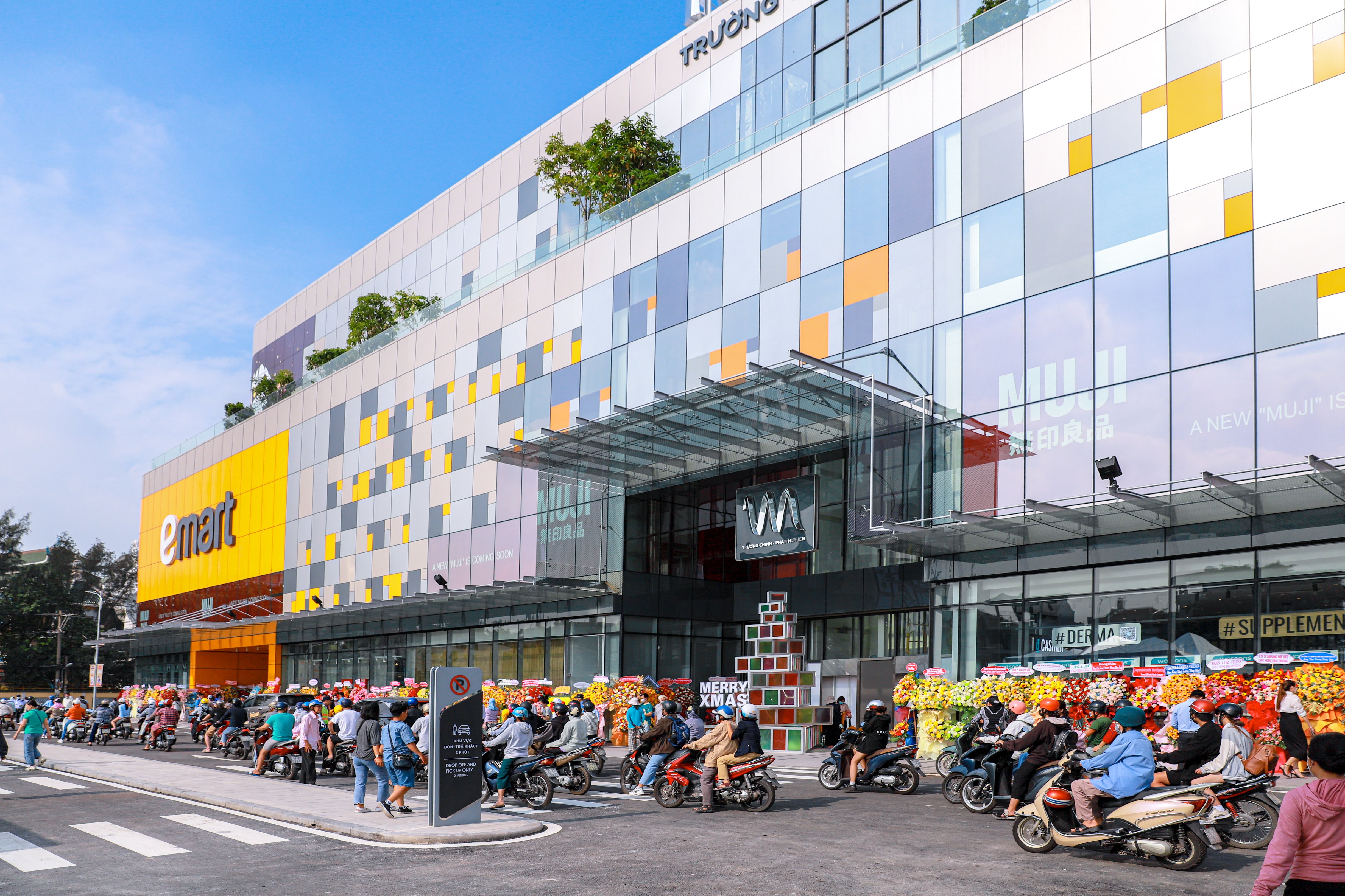 Thiso Mall Trường Chinh - Phan Huy Ích